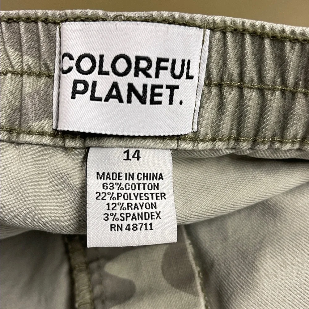 COLORFUL PLANET Camouflage Cargo Bow Shorts Girls Size 14 NWT